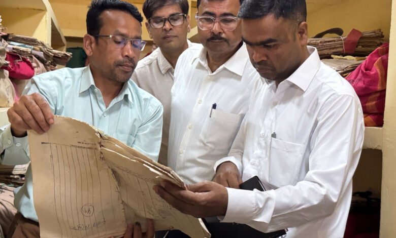 दंतेवाड़ा में भू-अभिलेखों का डिजिटलाइजेशन दंतेवाड़ा में भू-अभिलेखों का डिजिटलाइजेशन