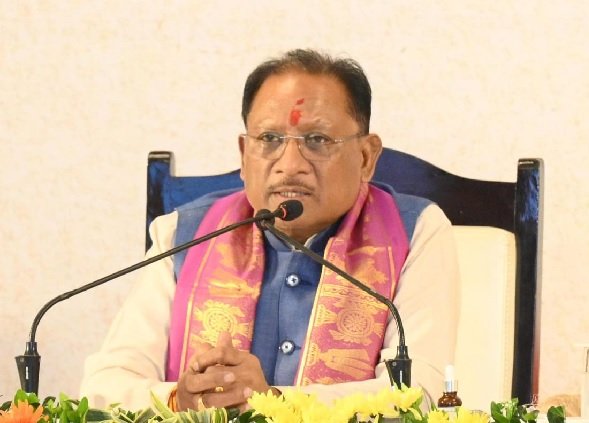 बस्तर दशहरा को मिले अंतरराष्ट्रीय पहचान, अभी से तैयारी करने के दिए निर्देश, स्थानीय संस्कृति और परंपराओं की दी जाएगी जानकारी