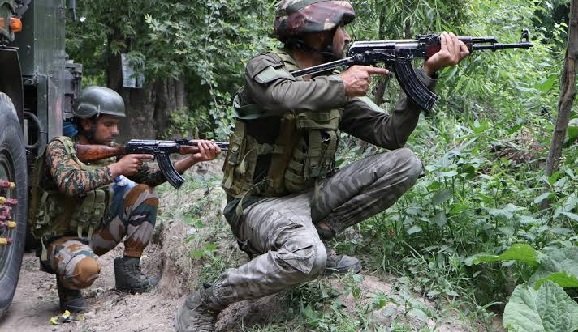 जम्मू के किश्तवाड़ में भीषण मुठभेड़, तीन आतंकवादी ढेर