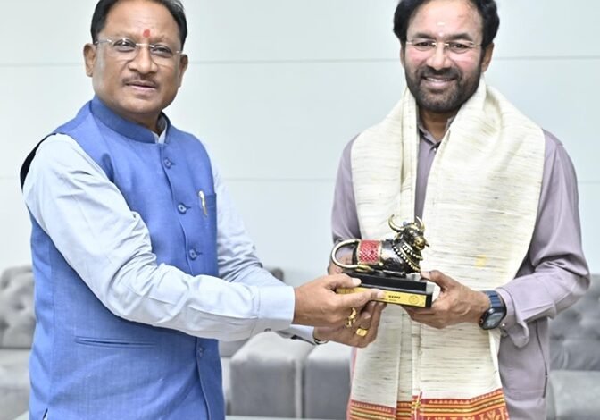 मुख्यमंत्री साय से केंद्रीय कोयला एवं खान मंत्री जी. किशन रेड्डी ने मुलाकात की