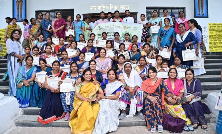 स्वच्छता दीदियों अब उगाएंगी रायपुर में पौधे, देखभाल भी खुद करेंगी