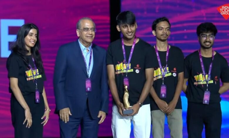 रेत पर नहीं, रंगों में रचा गया सपना : रायपुर के युवाओं ने WAVES 2025 में रचा इतिहास