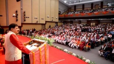 मध्य प्रदेशराज्य कर्मयोगी हैं प्रदेश के कर्मचारी, उनकी कर्तव्य निष्ठा से ही देश के अग्रणी राज्यों में शामिल है हमारा प्रदेश: मुख्यमंत्री डॉ. यादव