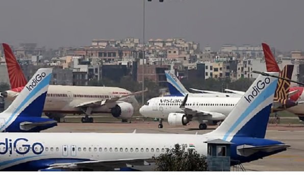 अस्थायी रूप से बंद 32 हवाई अड्डों से उड़ान संचालन के लिए खोला गया अस्थायी रूप से बंद 32 हवाई अड्डों से उड़ान संचालन के लिए खोला गया