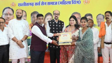 प्रतिभाओं का सम्मान समाज के अन्य लोगों को आगे बढ़ने की देता है प्रेरणा : डेका प्रतिभाओं का सम्मान समाज के अन्य लोगों को आगे बढ़ने की देता है प्रेरणा : डेका