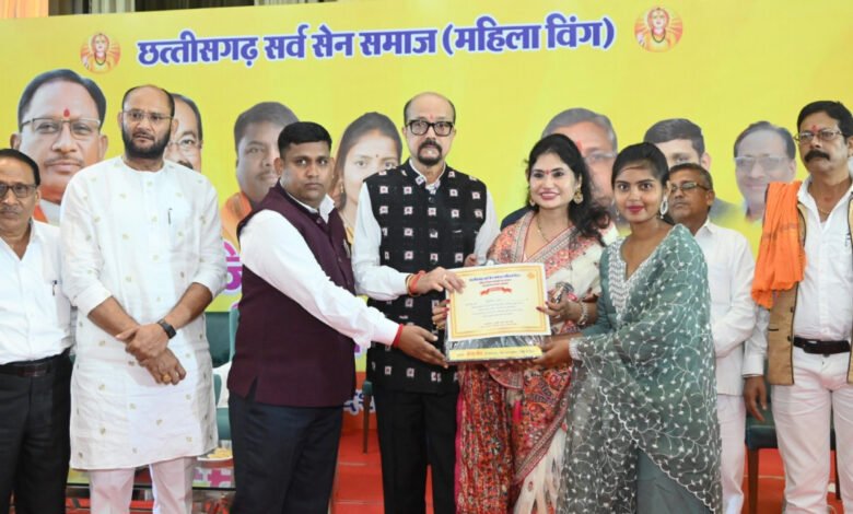 प्रतिभाओं का सम्मान समाज के अन्य लोगों को आगे बढ़ने की देता है प्रेरणा : डेका