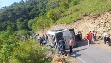 हिमाचल प्रदेश में बस दुर्घटनाग्रस्त, 15 से अधिक यात्री घायल