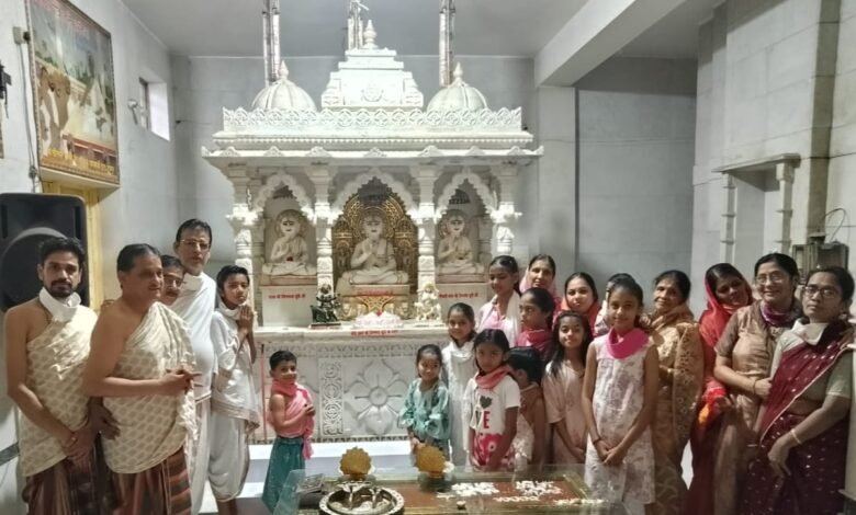 दादाबाड़ी में मनाई गई दादागुरुदेव जिनदत्त सूरीश्वर की 871 वीं पुण्यतिथि