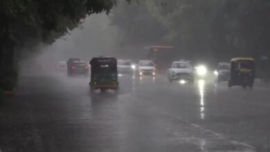 दिल्ली-NCR में बारिश के आसार, इन राज्यों में अलर्ट जारी दिल्ली-NCR में बारिश के आसार, इन राज्यों में अलर्ट जारी