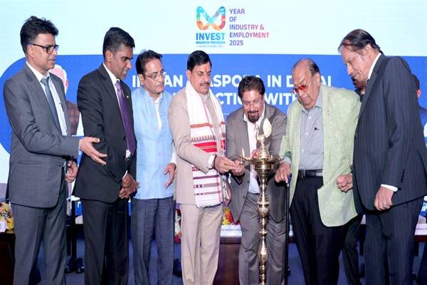 मध्यप्रदेश आपको बुला रहा है, बेहिचक निवेश करें, हम भी आपको रिटर्न गिफ्ट देने में कोई कमी नहीं रखेंगे : मुख्यमंत्री डॉ. यादव मध्यप्रदेश आपको बुला रहा है, बेहिचक निवेश करें, हम भी आपको रिटर्न गिफ्ट देने में कोई कमी नहीं रखेंगे : मुख्यमंत्री डॉ. यादव