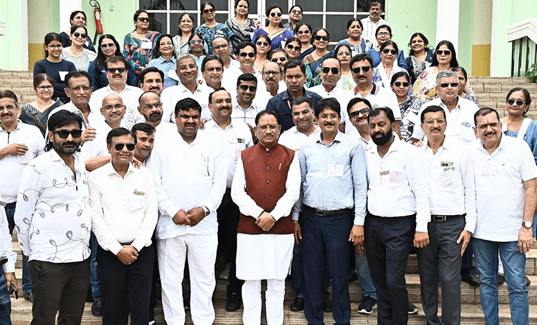 मुख्यमंत्री से जैन समाज के प्रतिनिधिमंडल ने की सौजन्य मुलाकात