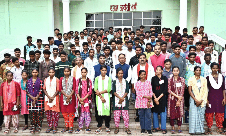 बस्तर के बच्चों का स्वर्णिम भविष्य सुनिश्चित करने के लिए सरकार प्रतिबद्ध – मुख्यमंत्री श्री विष्णुदेव साय