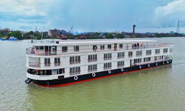 राष्ट्रीय जलमार्गों पर क्रूज पर्यटन को बढ़ावा, 19.4 प्रतिशत की वृद्धि राष्ट्रीय जलमार्गों पर क्रूज पर्यटन को बढ़ावा, 19.4 प्रतिशत की वृद्धि