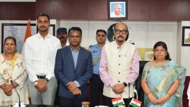 राजभवन के अधिकारियों को स्थानांतरण पर दी गई बिदा