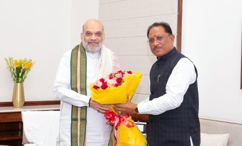 केंद्रीय गृह मंत्री श्री अमित शाह से मिले मुख्यमंत्री श्री विष्णुदेव साय केंद्रीय गृह मंत्री श्री अमित शाह से मिले मुख्यमंत्री श्री विष्णुदेव साय