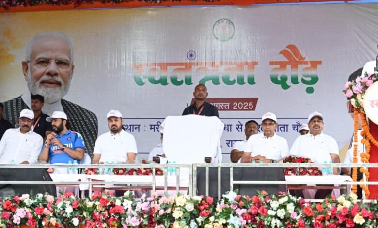 हमारा तिरंगा पूर्वजों के वर्षों के संघर्षों और बलिदान का जीवंत प्रतीक : मुख्यमंत्री श्री साय