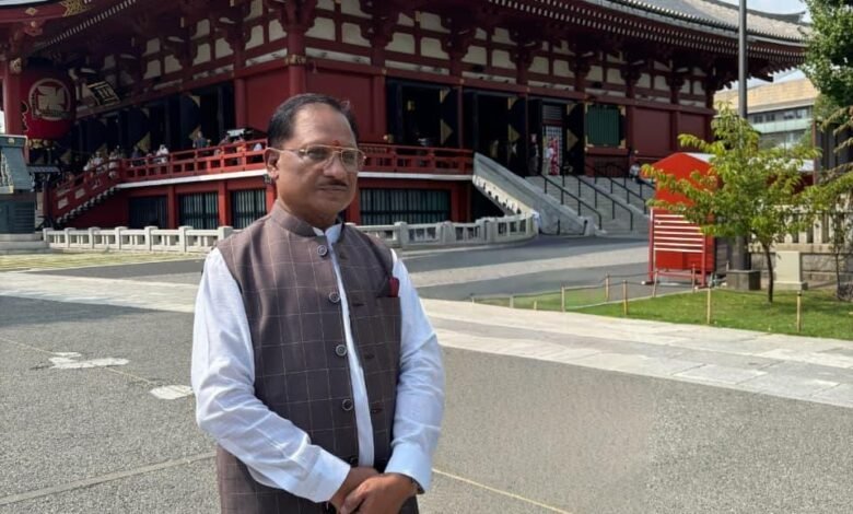 मुख्यमंत्री श्री साय ने जापान पहुंचने के बाद सबसे पहले टोक्यो स्थित ऐतिहासिक असाकुसा मंदिर में की पूजा-अर्चना