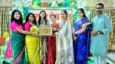 रायपुर प्रेस क्लब में ‘सावन उत्सव’ की धूम, बाल संरक्षण आयोग की अध्यक्ष वर्णिका शर्मा हुई शामिल