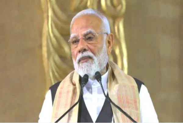 मैं भगवान शिव का भक्त हूं, सारा जहर निगल लेता हूं : मोदी