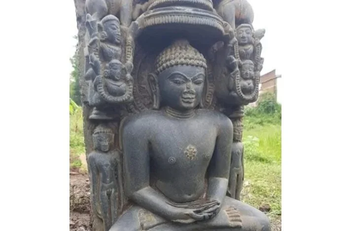 जैन समाज को सौंपी जायेगी आरंग में मिली प्राचीन जैन तीर्थंकर की प्रतिमा