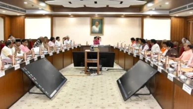 कैबिनेट का फैसला : सार्वजनिक निजी भागीदारी से हैलीकॉप्टर सेवा संचालन की स्वीकृति कैबिनेट का फैसला : सार्वजनिक निजी भागीदारी से हैलीकॉप्टर सेवा संचालन की स्वीकृति