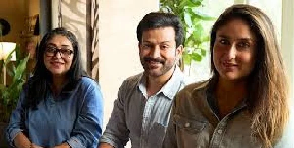 करीना कपूर खान ने शुरू की अपनी 68वीं फिल्म ‘दायरा’ की शूटिंग, मेघना गुलज़ार और प्रतीक गांधी संग दिखेंगी करीना कपूर खान ने शुरू की अपनी 68वीं फिल्म ‘दायरा’ की शूटिंग, मेघना गुलज़ार और प्रतीक गांधी संग दिखेंगी