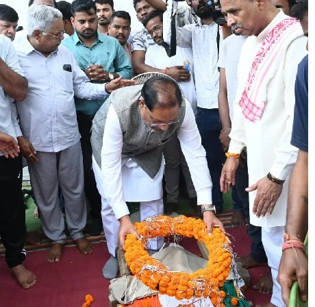 मुख्यमंत्री साय ने पूर्व प्रांत प्रचारक शांताराम को दी श्रद्धांजलि मुख्यमंत्री साय ने पूर्व प्रांत प्रचारक शांताराम को दी श्रद्धांजलि