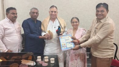 निशक्त जन वित्त एवं विकास निगम के अध्यक्ष लोकेश कावड़िया ने स्पीच थेरेपी सेन्टर का अवलोकन किया। निशक्त जन वित्त एवं विकास निगम के अध्यक्ष लोकेश कावड़िया ने स्पीच थेरेपी सेन्टर का अवलोकन किया।