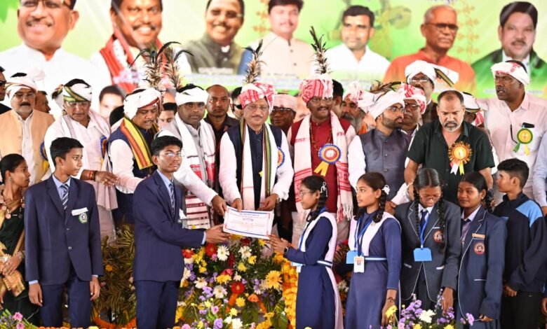 नई उद्योग नीति में बस्तर संभाग पर विशेष तौर पर फोकस : मुख्यमंत्री श्री विष्णु देव साय