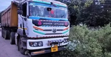 मुरूम का क्षमता से अधिक मात्रा में परिवहन पर कार्रवाई, 4 हाइवा वाहन जब्त