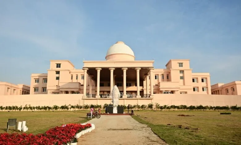 प्रधानमंत्री मोदी 1 नवम्बर को करेंगे लोकार्पण: रजत जयंती वर्ष में छत्तीसगढ़ को मिलेगा अपना भव्य और आधुनिक विधानसभा भवन