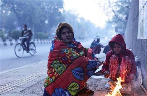 देश के कई राज्यों में ठंड ने दी दस्तक देश के कई राज्यों में ठंड ने दी दस्तक