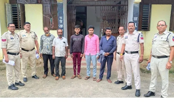 रायपुर में अवैध पेट्रोल-डीजल भंडारण का भंडाफोड़, 44 लाख से अधिक का ज्वलनशील पदार्थ जब्त