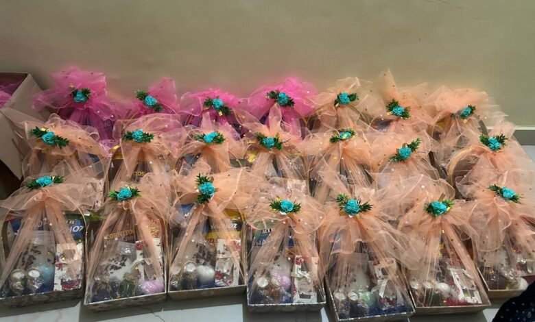 बिहान की दीदियों ने तैयार किए संगिनी ब्रांड के आकर्षक गिफ्ट हैम्पर