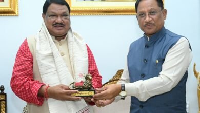 मुख्यमंत्री श्री साय से केंद्रीय जनजातीय कार्य मंत्री श्री जुएल ओराम ने की सौजन्य मुलाकात मुख्यमंत्री श्री साय से केंद्रीय जनजातीय कार्य मंत्री श्री जुएल ओराम ने की सौजन्य मुलाकात