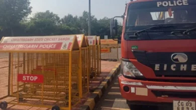 छत्तीसगढ़ स्टेट क्रिकेट संघ ने रायपुर पुलिस को सौंपा 200 नग लोहे का स्टापर