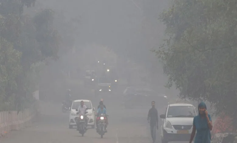 अगले तीन दिनों में ठंड बढ़ने की संभावना, दिन में धूप करेगी परेशान