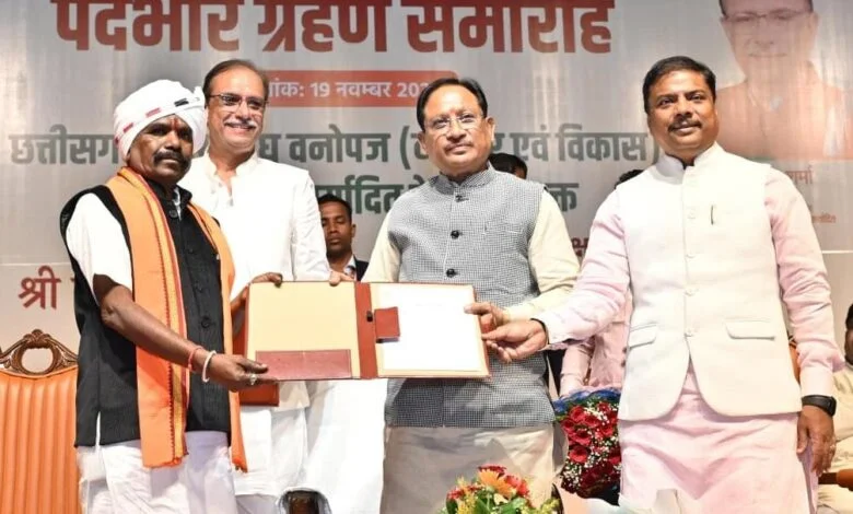 वनवासियों की आय बढ़ाने और उनके सर्वांगीण विकास के लिए हमारी सरकार प्रतिबद्ध : साय