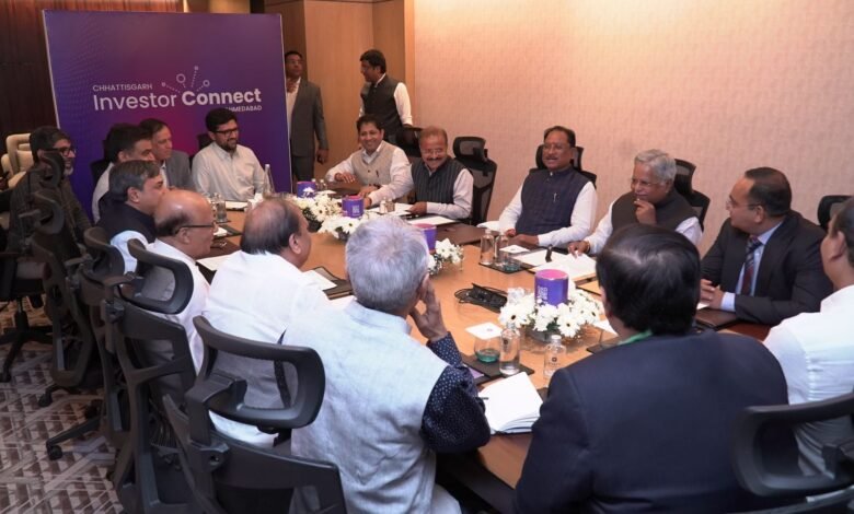 मुख्यमंत्री विष्णुदेव साय से कैडिला फार्मास्युटिकल्स लिमिटेड के समूह अध्यक्ष राज प्रकाश व्यास  ने की मुलाकात