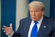 20 अमेरिकी राज्यों ने एच-1बी वीजा फीस को लेकर ट्रंप पर किया मुकदमा 20 अमेरिकी राज्यों ने एच-1बी वीजा फीस को लेकर ट्रंप पर किया मुकदमा