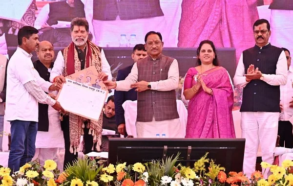 मुख्यमंत्री साय ने 187 करोड़ के 23 कार्यों का किया लोकार्पण-भूमिपूजन मुख्यमंत्री साय ने 187 करोड़ के 23 कार्यों का किया लोकार्पण-भूमिपूजन