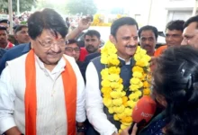 रीवा से पहली फ्लाईट देवी अहिल्या एयरपोर्ट आयी, विंध्य क्षेत्र के नागरिको में खुशी की लहर रीवा से पहली फ्लाईट देवी अहिल्या एयरपोर्ट आयी, विंध्य क्षेत्र के नागरिको में खुशी की लहर