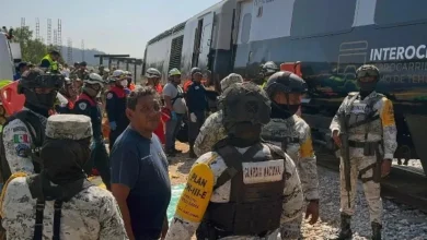 ओक्साका में ट्रेन पटरी से उतरी, 13 की मौत, 98 घायल ओक्साका में ट्रेन पटरी से उतरी, 13 की मौत, 98 घायल