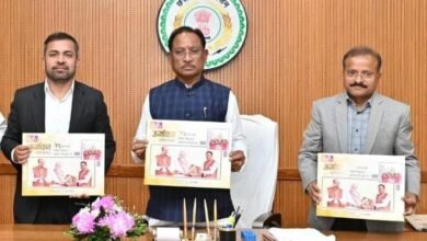 मुख्यमंत्री श्री विष्णु देव साय ने छत्तीसगढ़ विद्युत मंडल की ‘ऊर्जावान छत्तीसगढ़’ कॉफी टेबल बुक का किया विमोचन मुख्यमंत्री श्री विष्णु देव साय ने छत्तीसगढ़ विद्युत मंडल की ‘ऊर्जावान छत्तीसगढ़’ कॉफी टेबल बुक का किया विमोचन