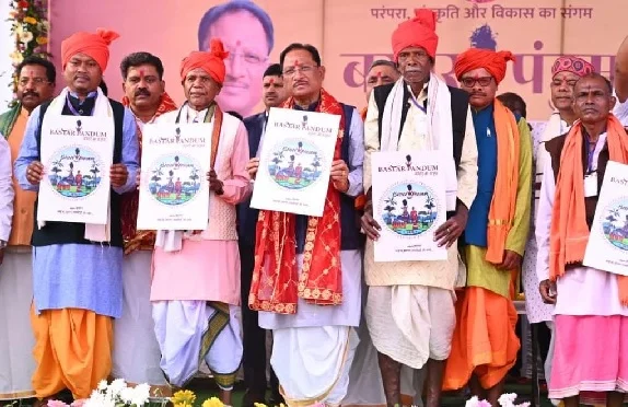 सीएम साय ने राष्ट्रपति मुर्मु से की मुलाकात, ‘बस्तर पंडुम 2026’ में किया आमंत्रित